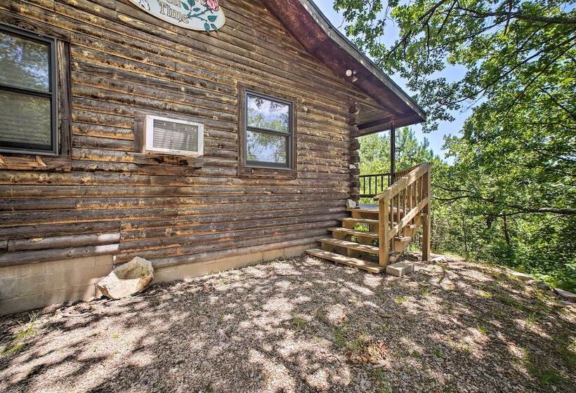 Studio W/ Deck: Near Thorncrown Chapel & Lakes