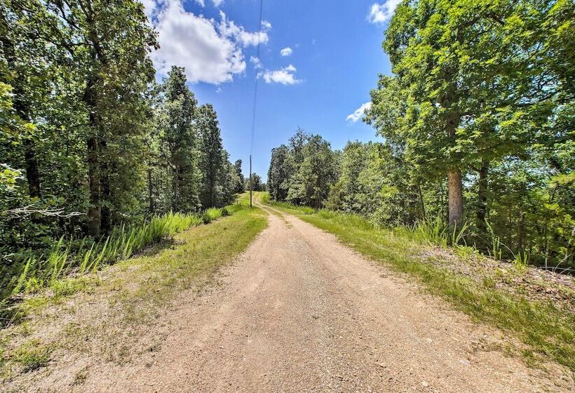 Studio W/ Deck: Near Thorncrown Chapel & Lakes