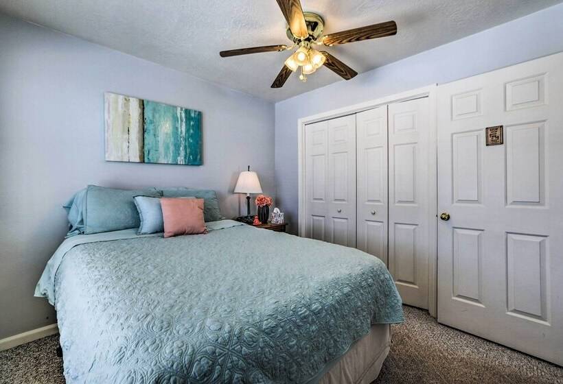 Stunning Utah Home ~ 30 Mi To Zion Nat L Park