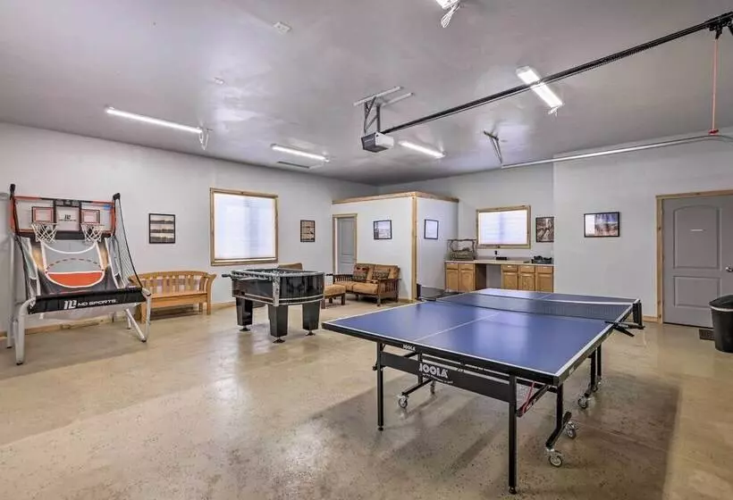 Stunning Utah Home ~ 30 Mi To Zion Nat L Park