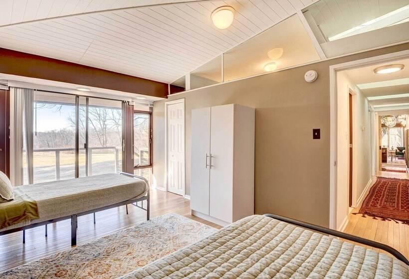 Stylish + Serene West Friendship Hidden Gem!