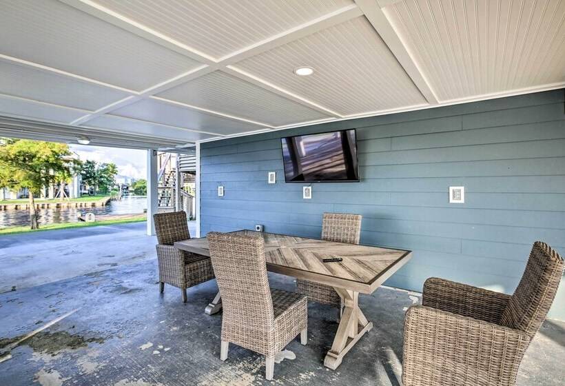 Waterfront Bay St Louis Home W/ River Access!