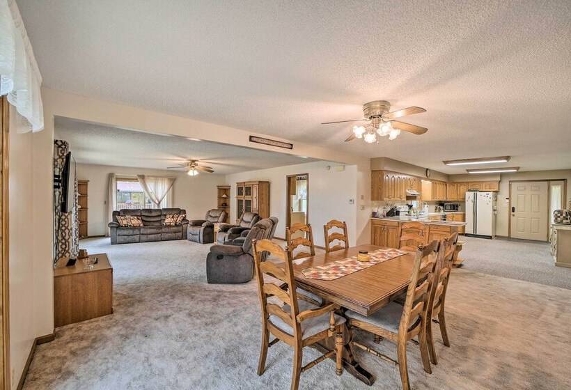 Kayaks & Boat Dock: Waterfront Home In Grove