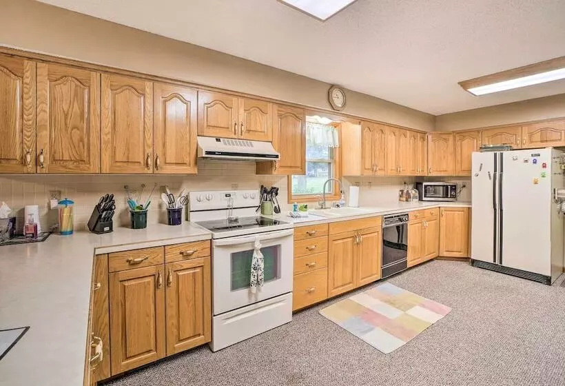 Kayaks & Boat Dock: Waterfront Home In Grove