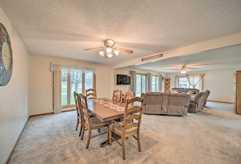 Kayaks & Boat Dock: Waterfront Home In Grove