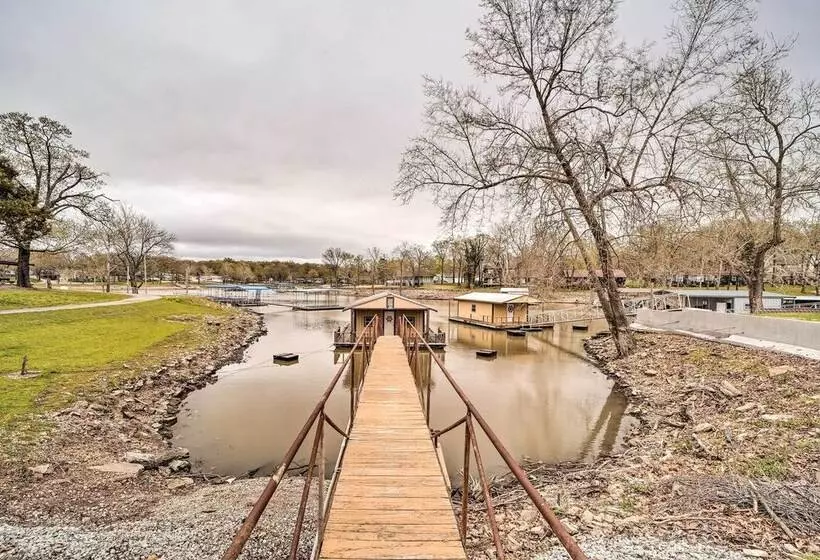 Kayaks & Boat Dock: Waterfront Home In Grove