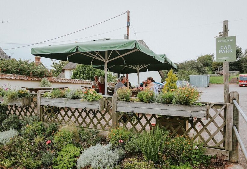 Bed and Breakfast Kings Arms Otterton