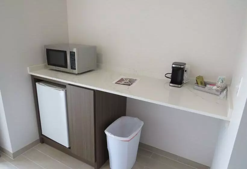 Frosty Valley Resort