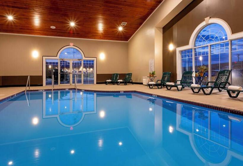 Grandstay Hotel & Suites Waunakee