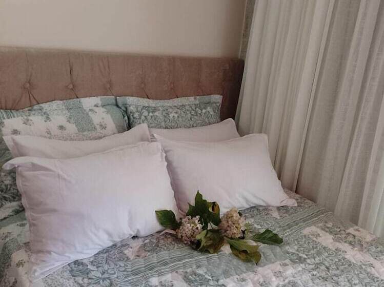 Herberg Recanto Virginia Bracelli