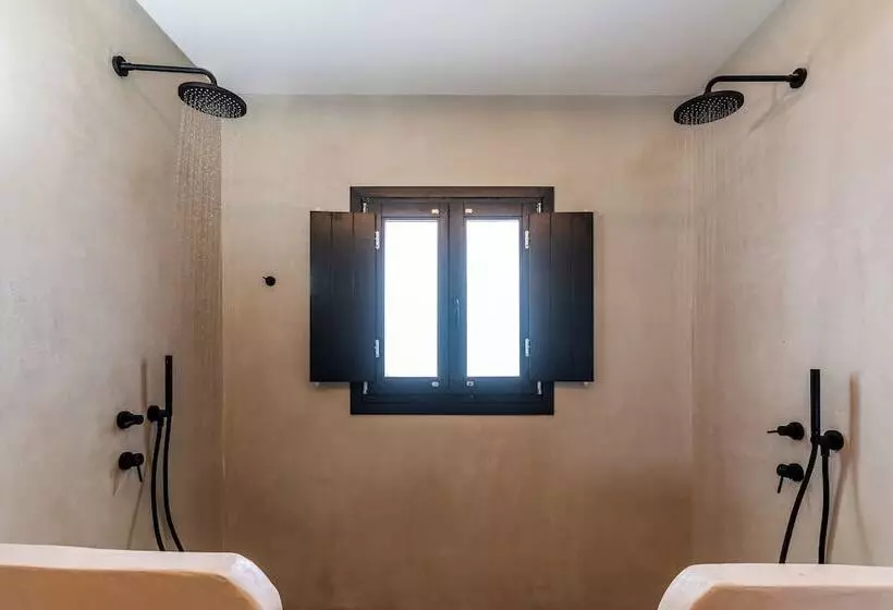 Hotelli Arise Suites