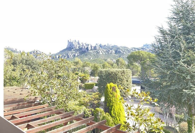 בית מלון כפרי Bruc