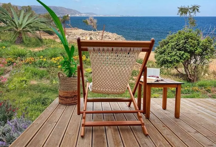 ホテル Eco Dome Crete