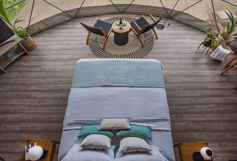 ホテル Eco Dome Crete