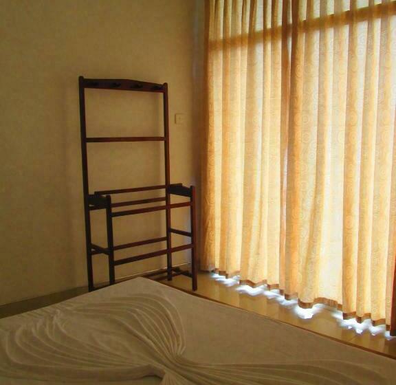 בית מלון כפרי Kandyan Sweet Villa