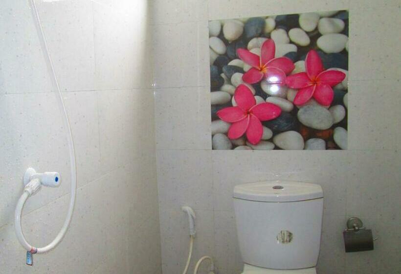 בית מלון כפרי Kandyan Sweet Villa