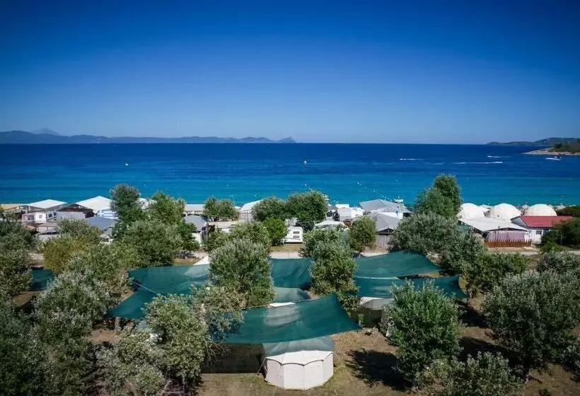 ホテル Paliouri Luxury Bungalows