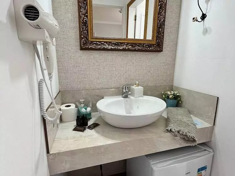 Hotelli Paty's Garden