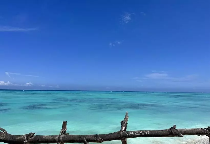 Hotelli Sazani Beach Lodge