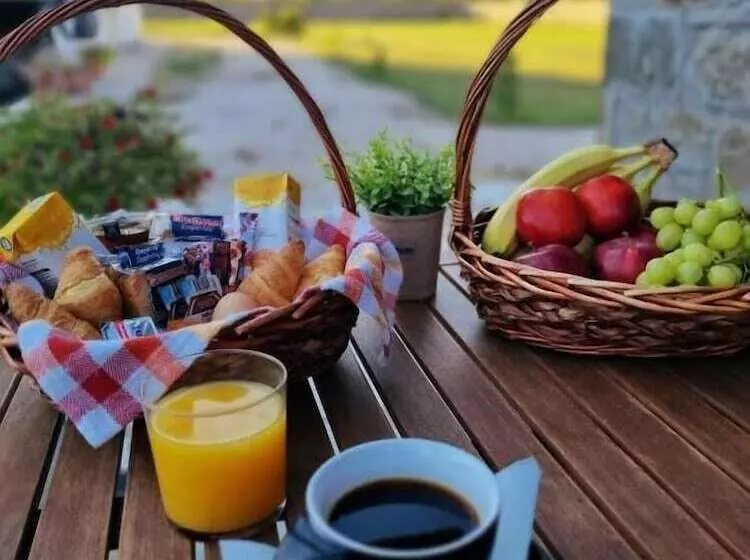 Hotelli Spilaio At Meteora