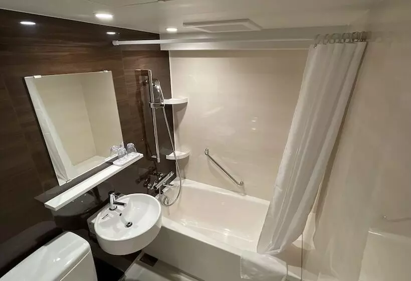 Hotelli Tenseien Odawara Station Annex