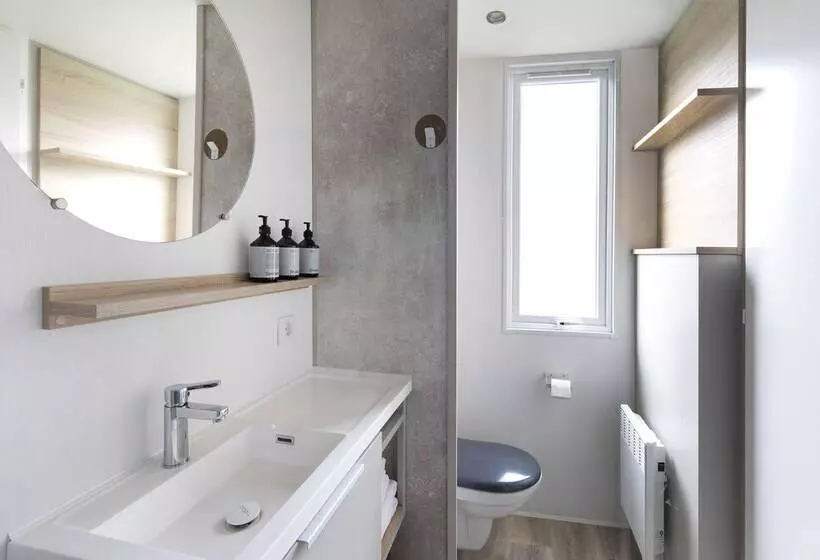 ホテル Wecamp Pirineos