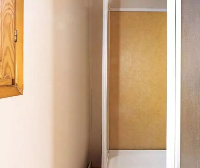 ホテル Wecamp Pirineos