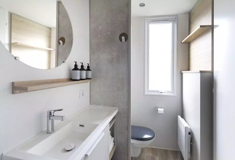 ホテル Wecamp Pirineos