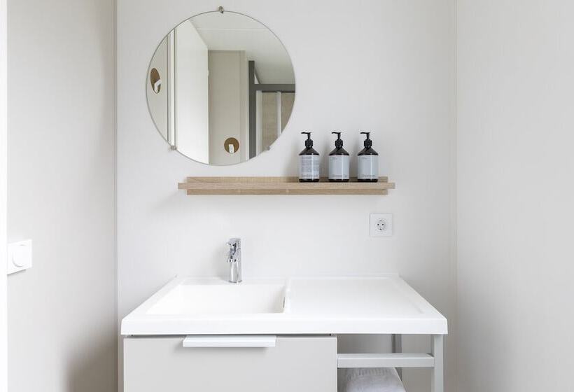 בית מלון כפרי Wecamp Pirineos