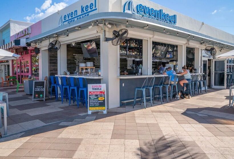 Kasa Mariposa Fort Lauderdale