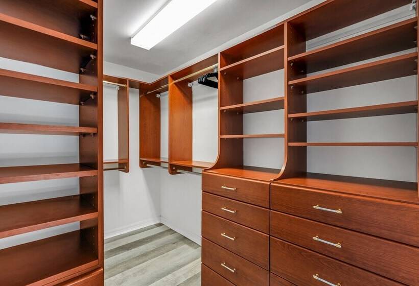 Kasa Mariposa Fort Lauderdale