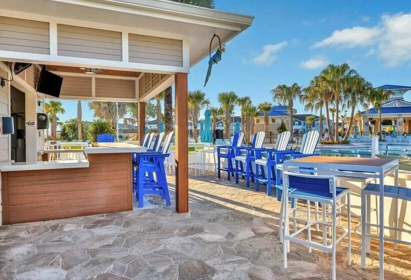 Magical Themed Villa In Windsor Isalnd