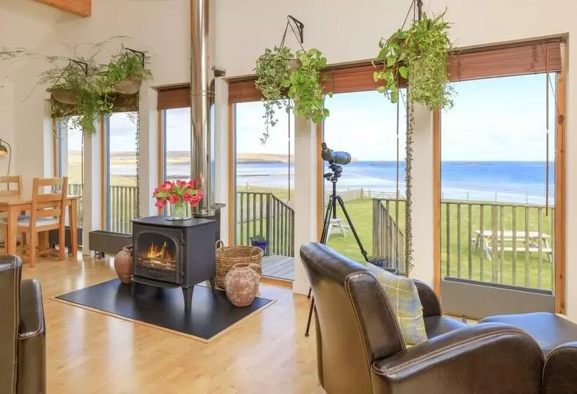 Majatalo Broad Bay House