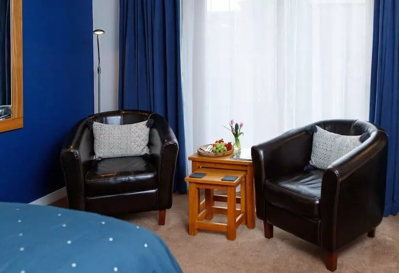 Majatalo Broad Bay House