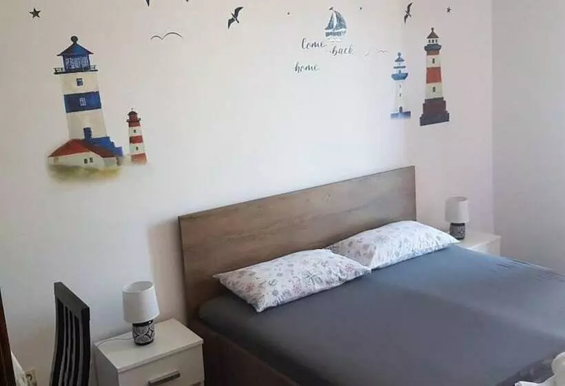 Majatalo Rooms Providenca