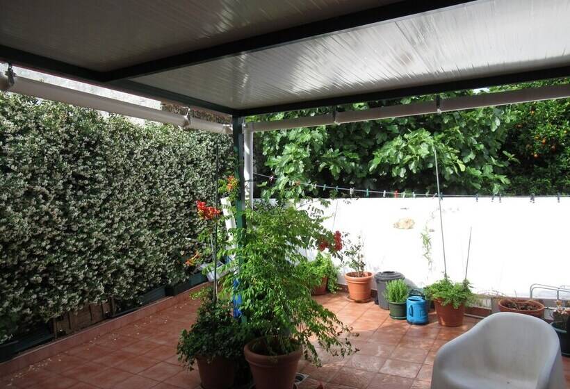 إقامة Lovely 2 Bed House In Valhascos