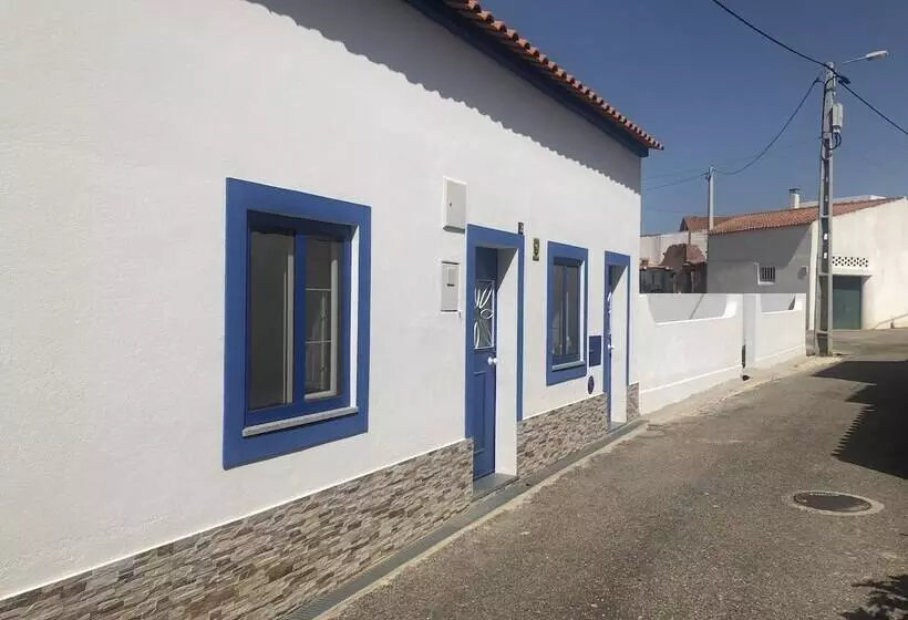 レジデンス Lovely 2 Bed House In Valhascos
