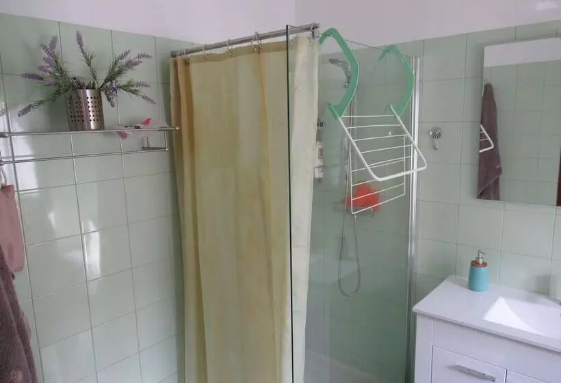 レジデンス Lovely 2 Bed House In Valhascos