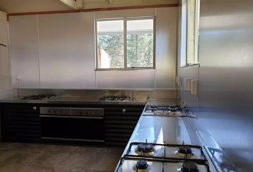 Lomakeskus Lake Ruataniwha Holiday Park