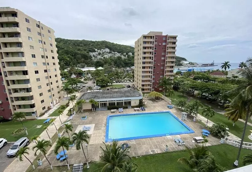 Turtle Beach Towers Vacation
