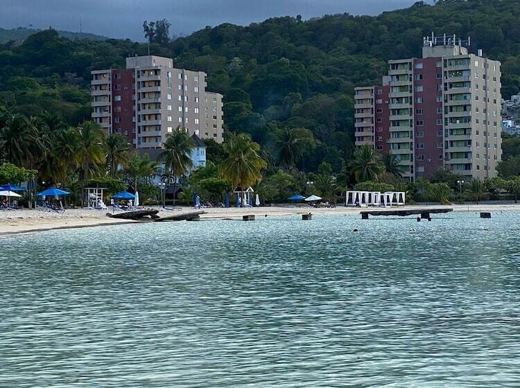 Turtle Beach Towers Vacation