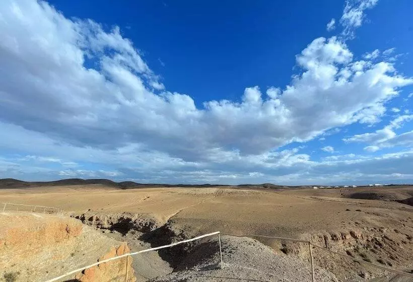 Hotelli Agafay Pearl Camp Marrakech