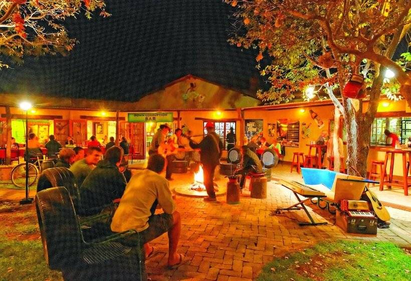 هتل Etosha Safari Camp, Etosha National Park, Namibia