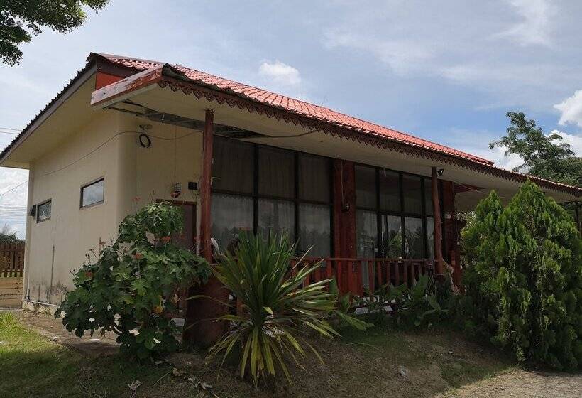 Отель Honeymoon Resort