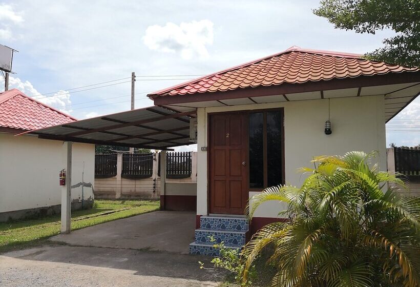 Отель Honeymoon Resort