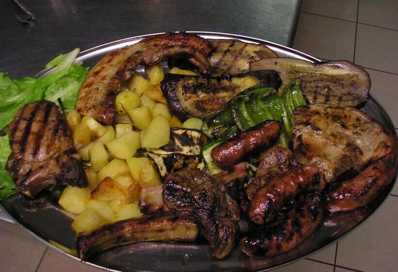 فندق Agriturismo La Marletta