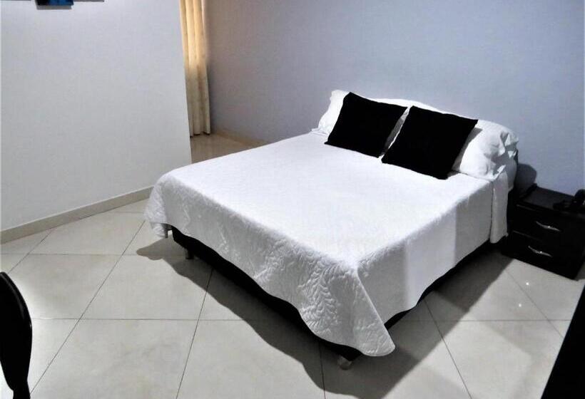 هتل Campestre Santa Catalina