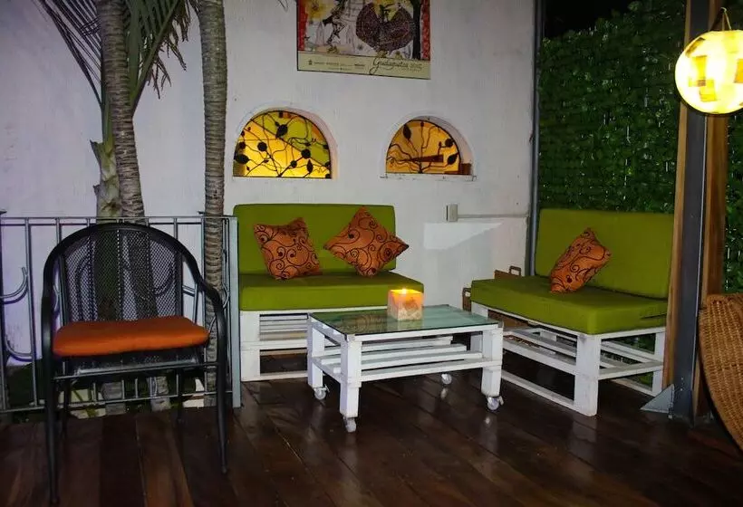 ホテル Careyes Puerto Escondido