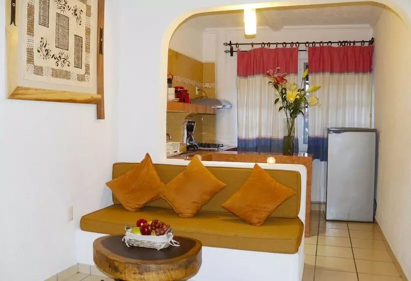 ホテル Careyes Puerto Escondido