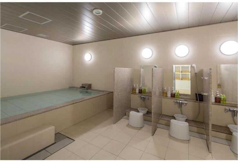 מלון כמוסות First Cabin Akasaka